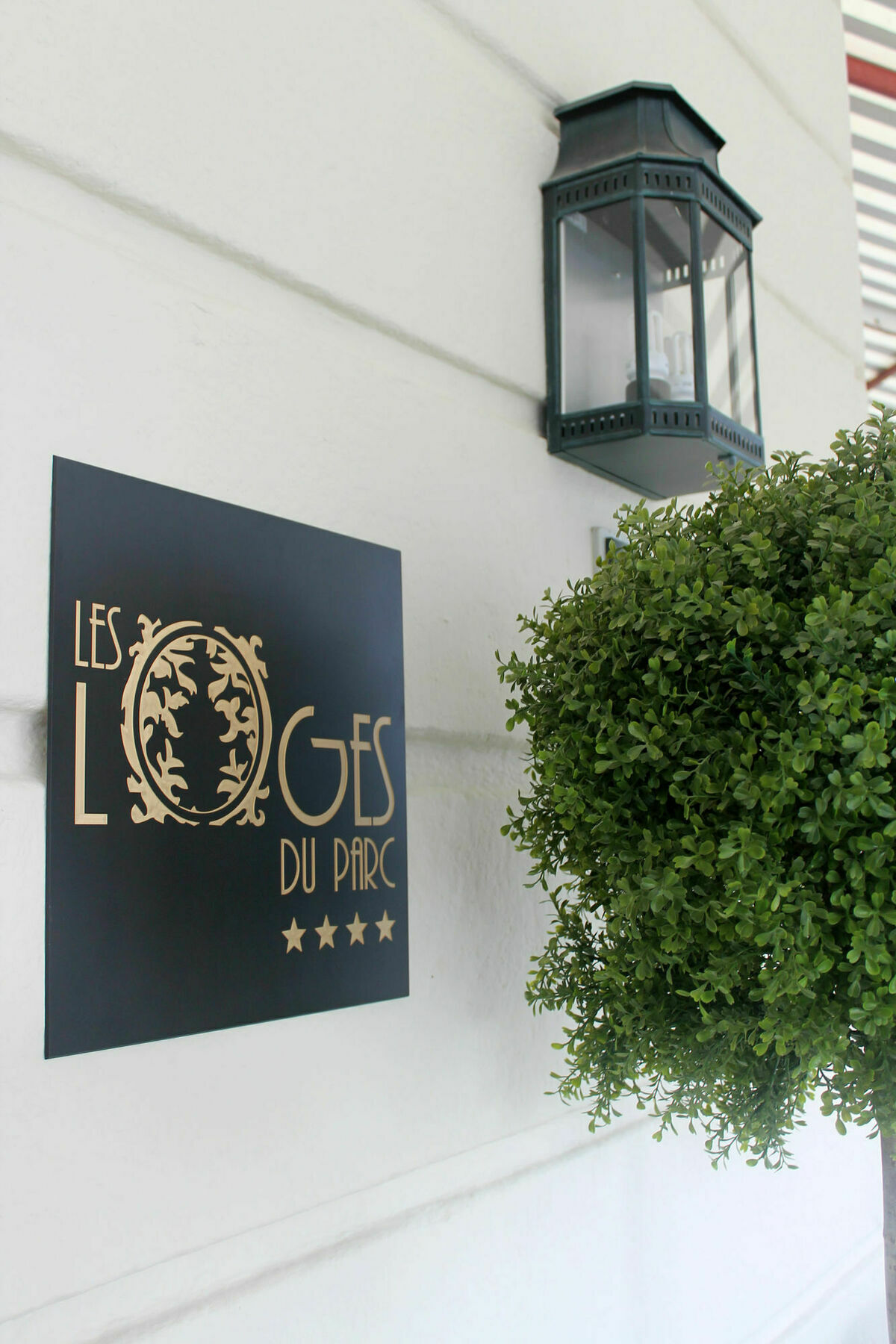 Logis Les Loges Du Parc Hotel La Roche-Posay Exterior photo